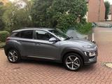 Hyundai KONA 1.6 T-GDI Premium DCT 4WD Premium - Hyundai KONA Gebrauchtwagen in Düsseldorf