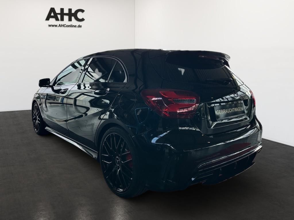 Fahrzeugabbildung Mercedes-Benz AMG A45 4M Night Totwi. ACC Pano Memo LED Ambie.