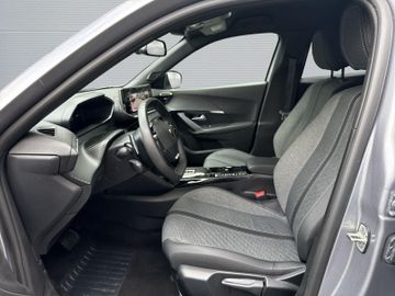 Peugeot 2008 - 11