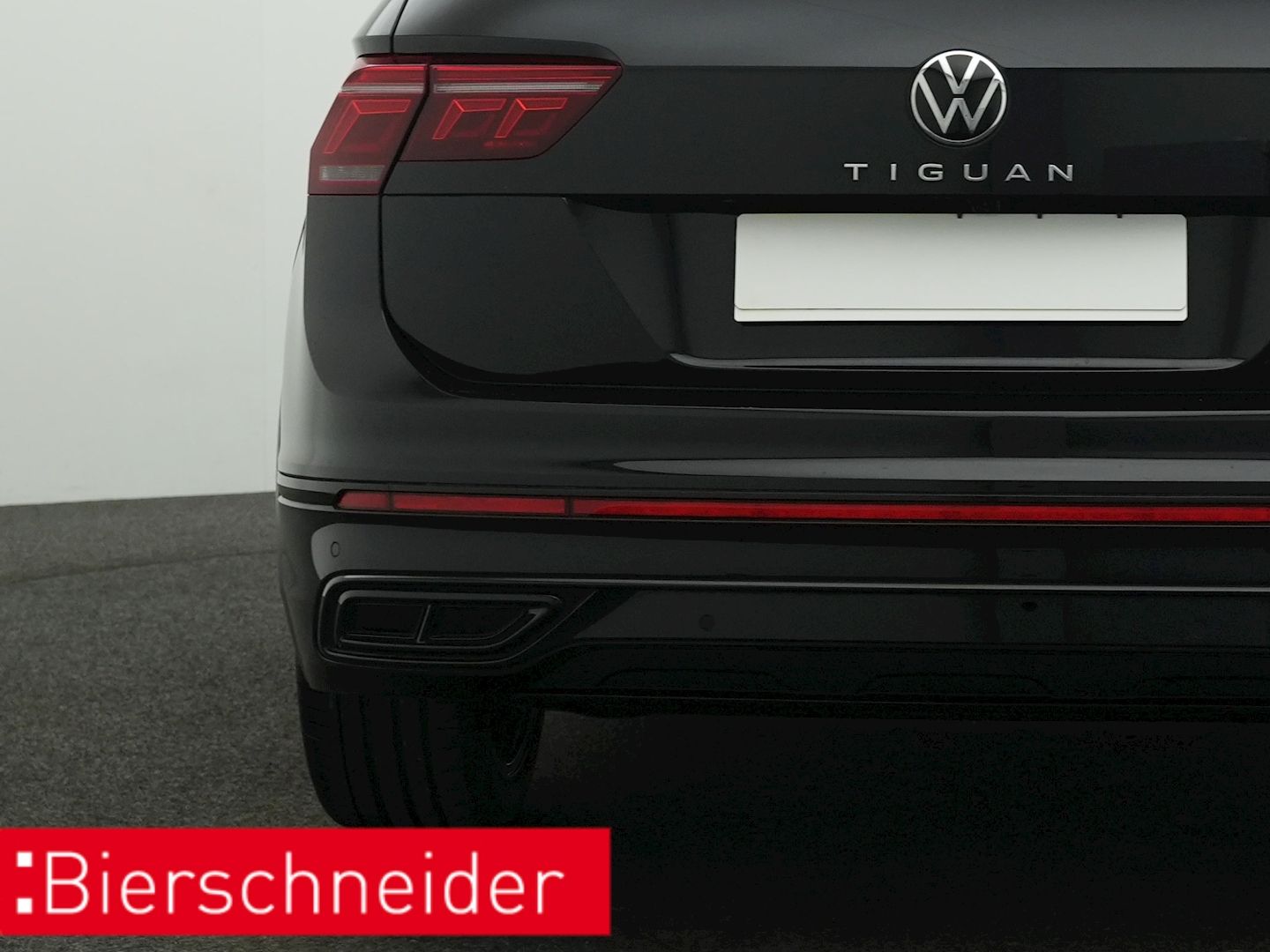 Volkswagen Tiguan 2.0 TSI DSG 4Mo. R-Line BLACK-STYLE AHK K foto 22