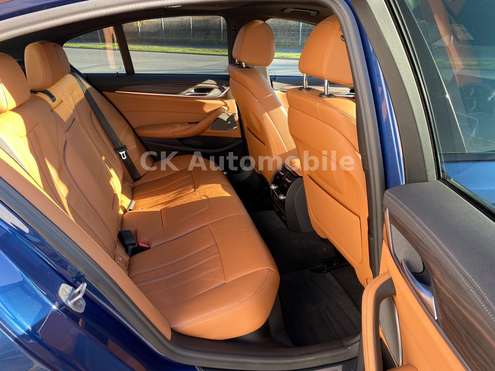 Fahrzeugabbildung BMW 545e Lim.xDrive Luxury Line/Laser/Navi/360°K/AHK