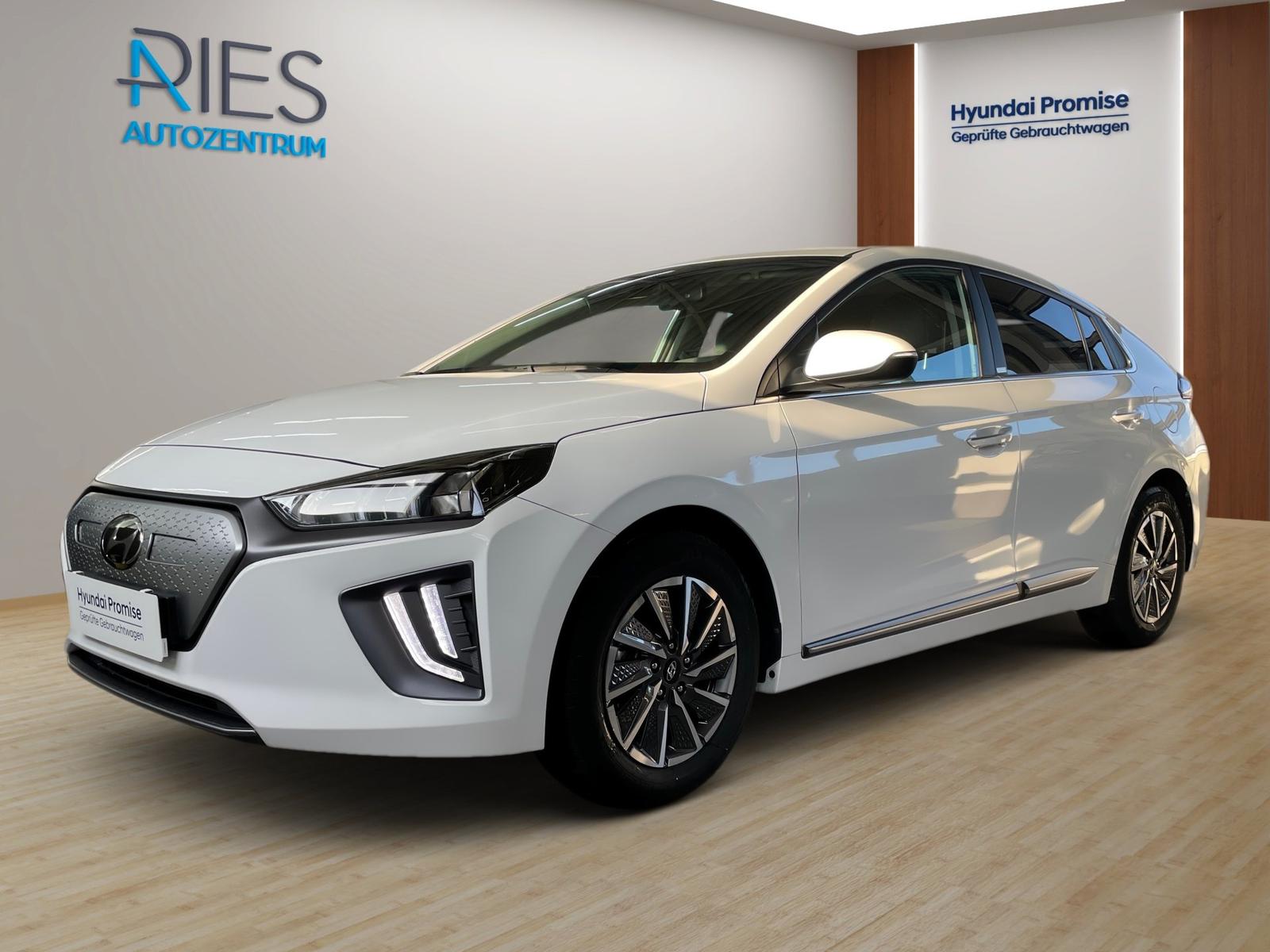 Hyundai Ioniq Elektro Style KlimaA*LED*Navi*SD*SHZ*ACC