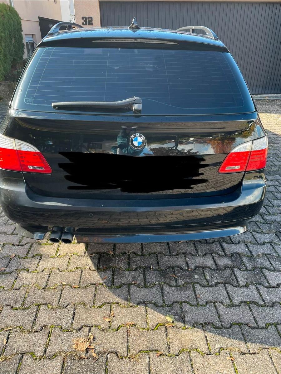 BMW 525 2009 — photo 11