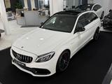 Mercedes-Benz C 63 S T AMG V8*DRIVERS-PACKAGE*SPORT-ABGAS*PANO - Mercedes-Benz C 63 AMG: Sport