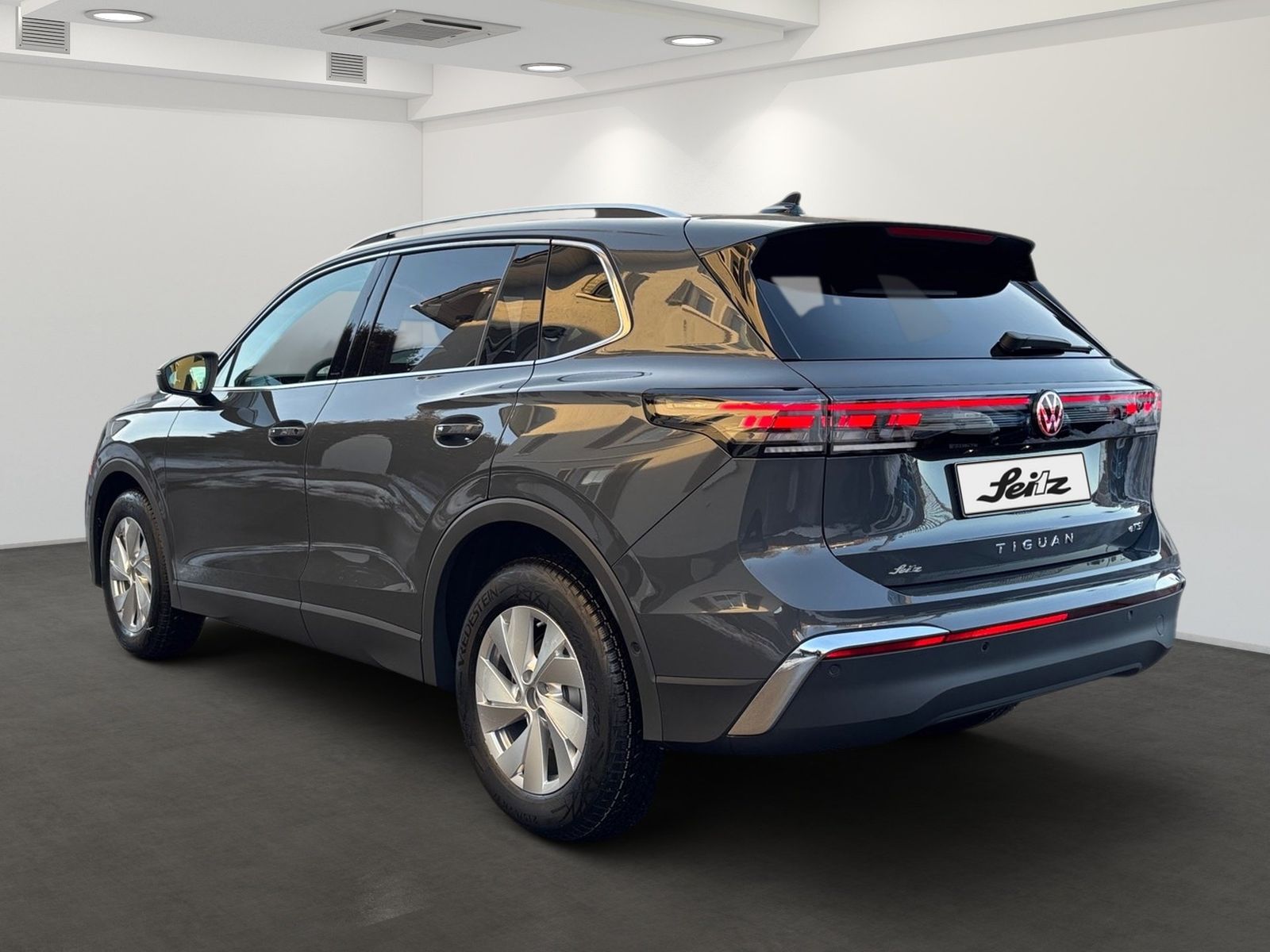 Volkswagen Tiguan 1.5 eTSI Elegance HEAD-UP MATRIX KAMERA foto 5