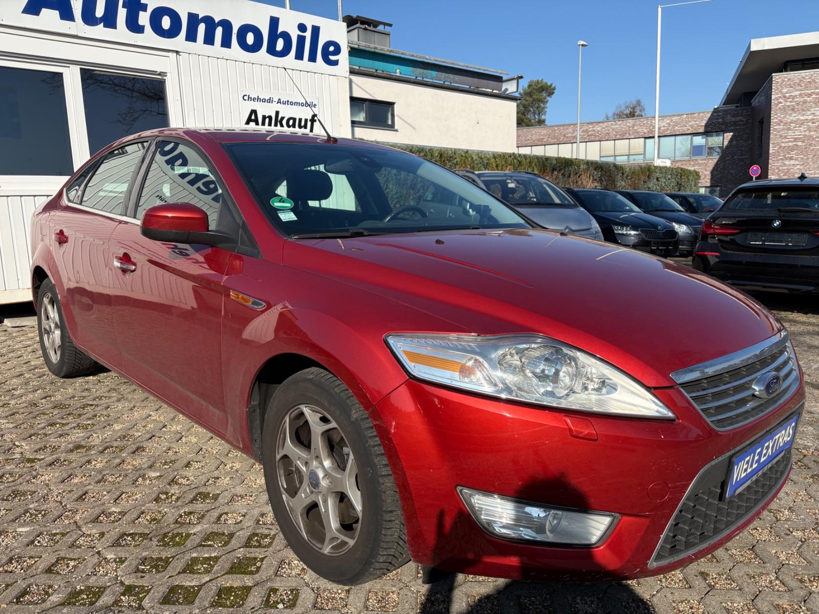 Ford Mondeo 5-türig Ghia/PDC/SHZ/LM+Allw.-R/BI.-Xenon