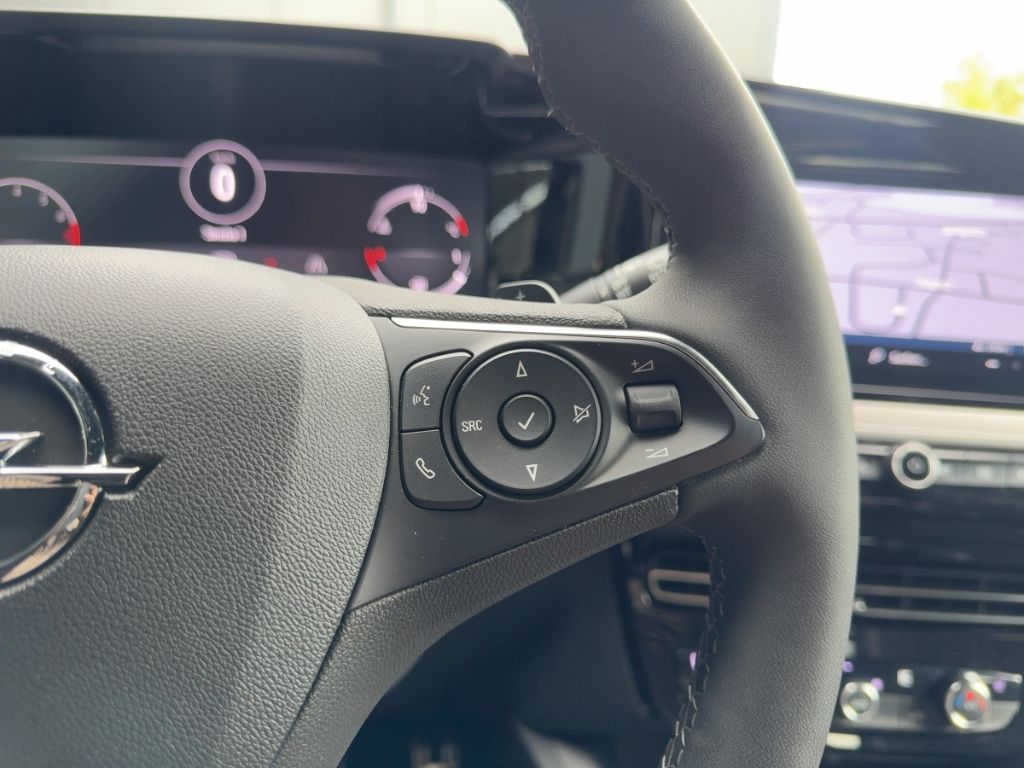 Fahrzeugabbildung Opel Mokka GS, NAVI, Allwetter, Apple CarPlay / Andro