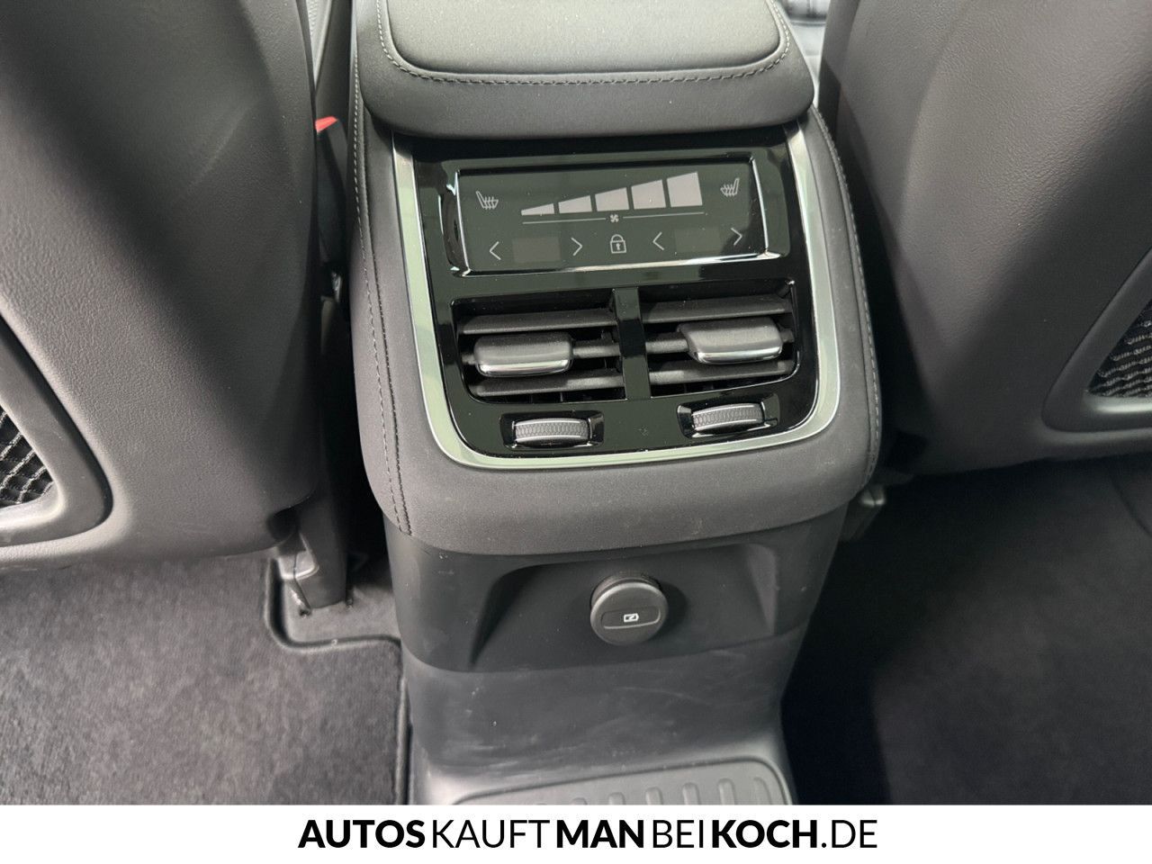 Volvo XC90 T8 AWD Plus Dark HUD 360° BLIS ACC H&K uvm foto 21