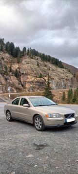 Volvo S60 2.0T Kinetic Kinetic - Volvo S60 Kinetic mit Benzin-Antrieb