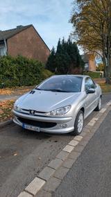 Peugeot 206 CC Quicksilver 110 Cabrio - Peugeot 206 Quicksilver mit Benzin-Antrieb
