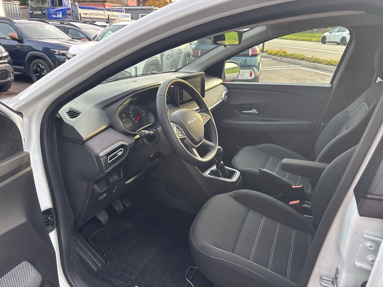 Dacia Sandero - Bild 10