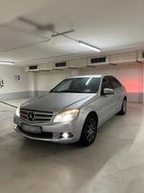 Mercedes-Benz C 180 KOMPRESSOR BlueEFFICIENCY - - Mercedes-Benz C 180: Kompressor Blueefficiency