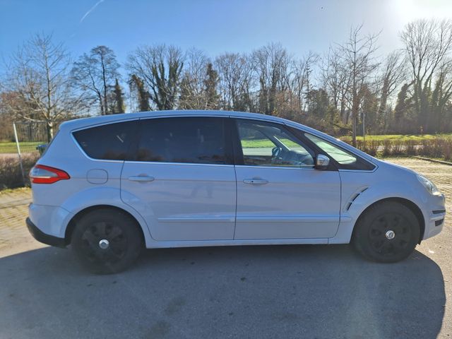 Ford S-Max 2,0 TDCi 103kW DPF Titanium PowerShift...