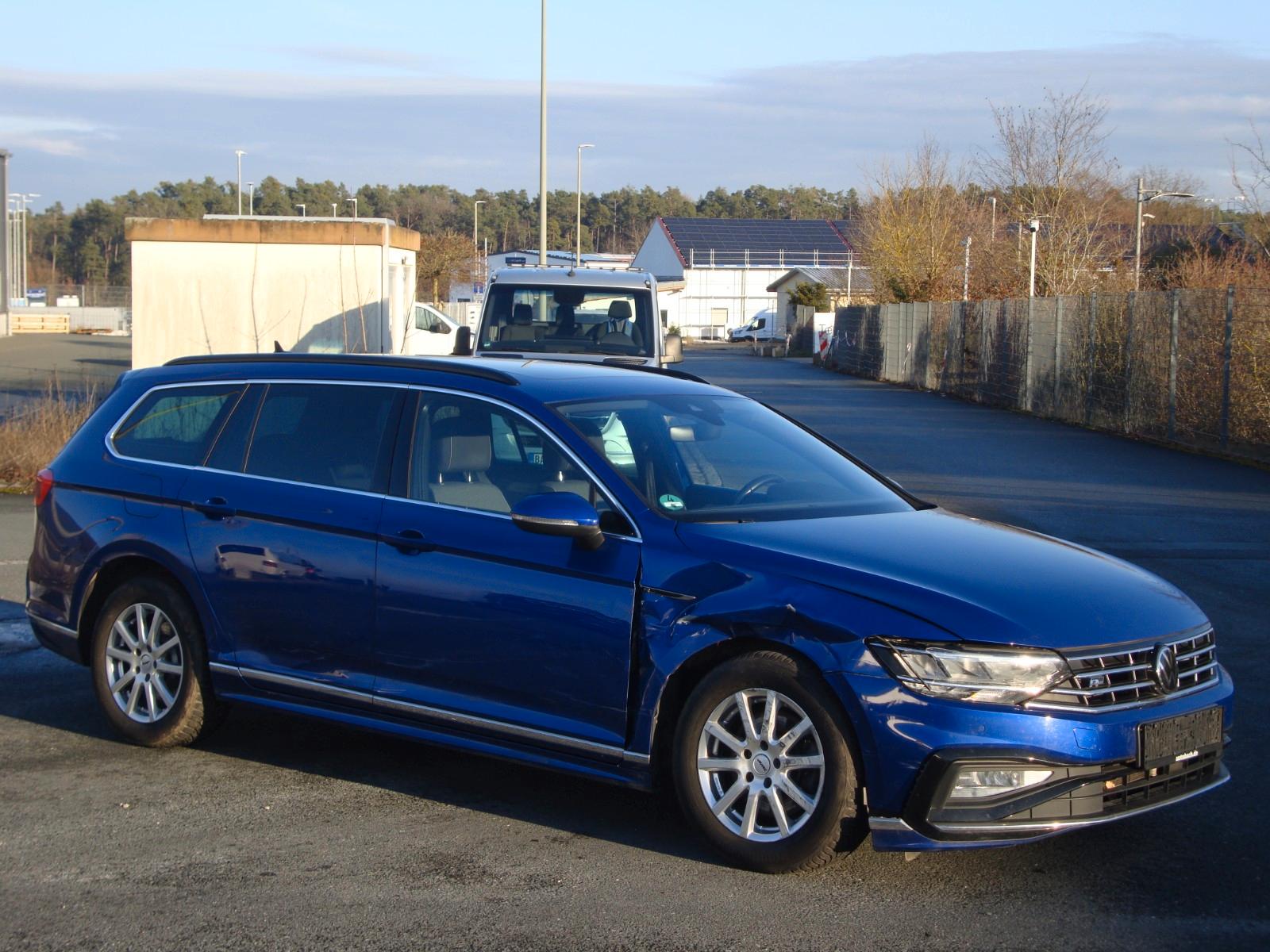 Volkswagen Passat Variant 2.0 TDI DSG*R-LINE*PANO*SHZ*AHK