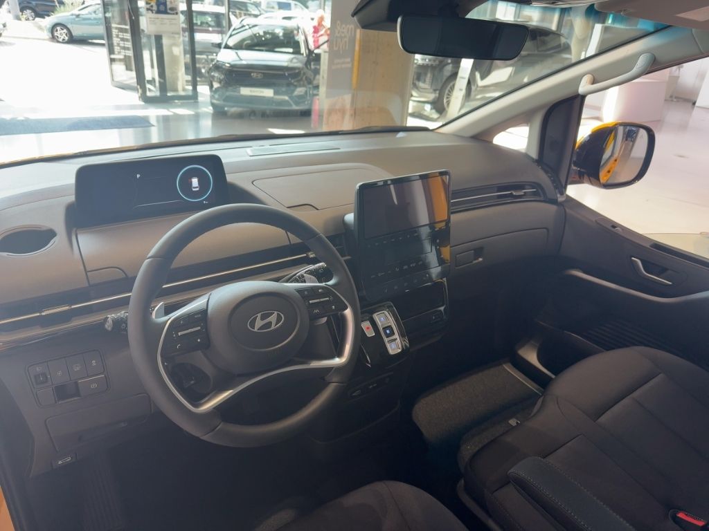 Hyundai STARIA - Bild 9