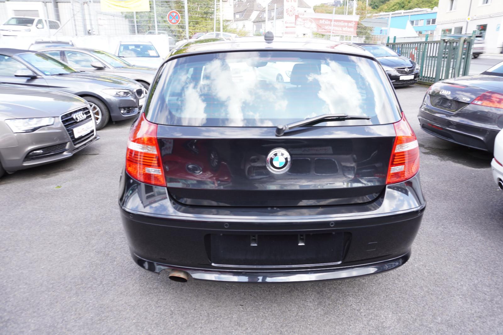 BMW 116 i Lifestyle *Automatik*Leder*Xenon*Navi*+++