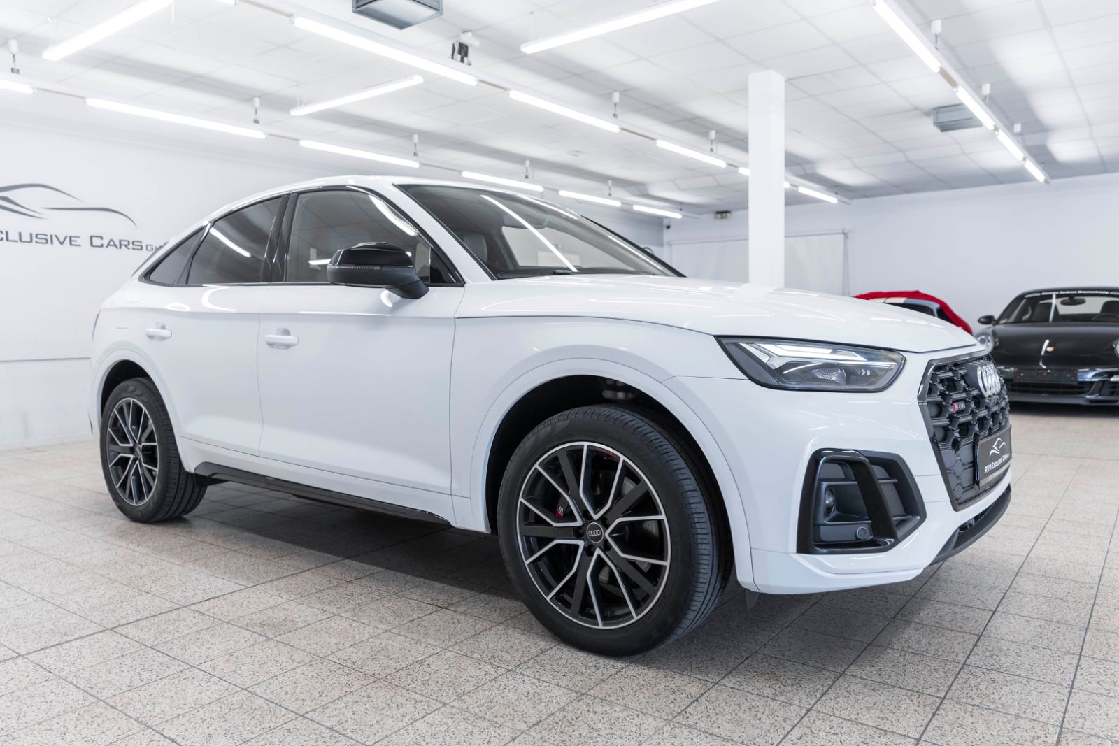 Fahrzeugabbildung Audi SQ5 Sportback 3.0L TFSI ACC 360° LED PANO MEMORY