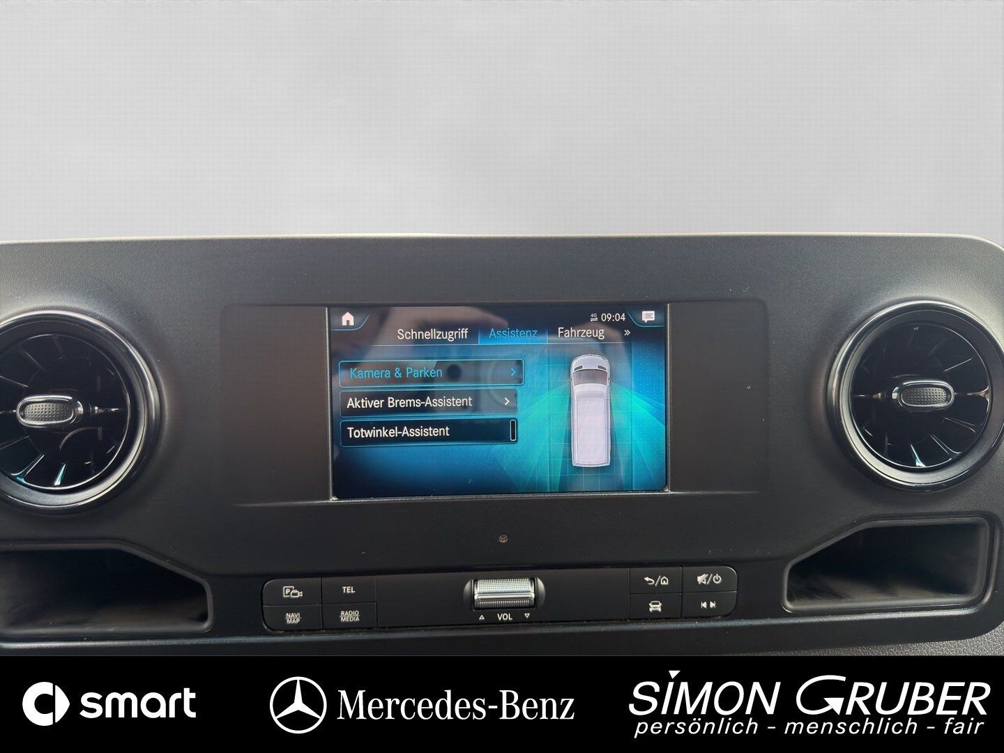 Fahrzeugabbildung Mercedes-Benz 317 Tourer L2H2 Standard 8Sitzer Rollstuhl Lift