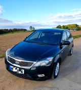 Kia cee'd / Ceed 1.4 CVVT Spirit Spirit - Kia aus 2010: Cee D