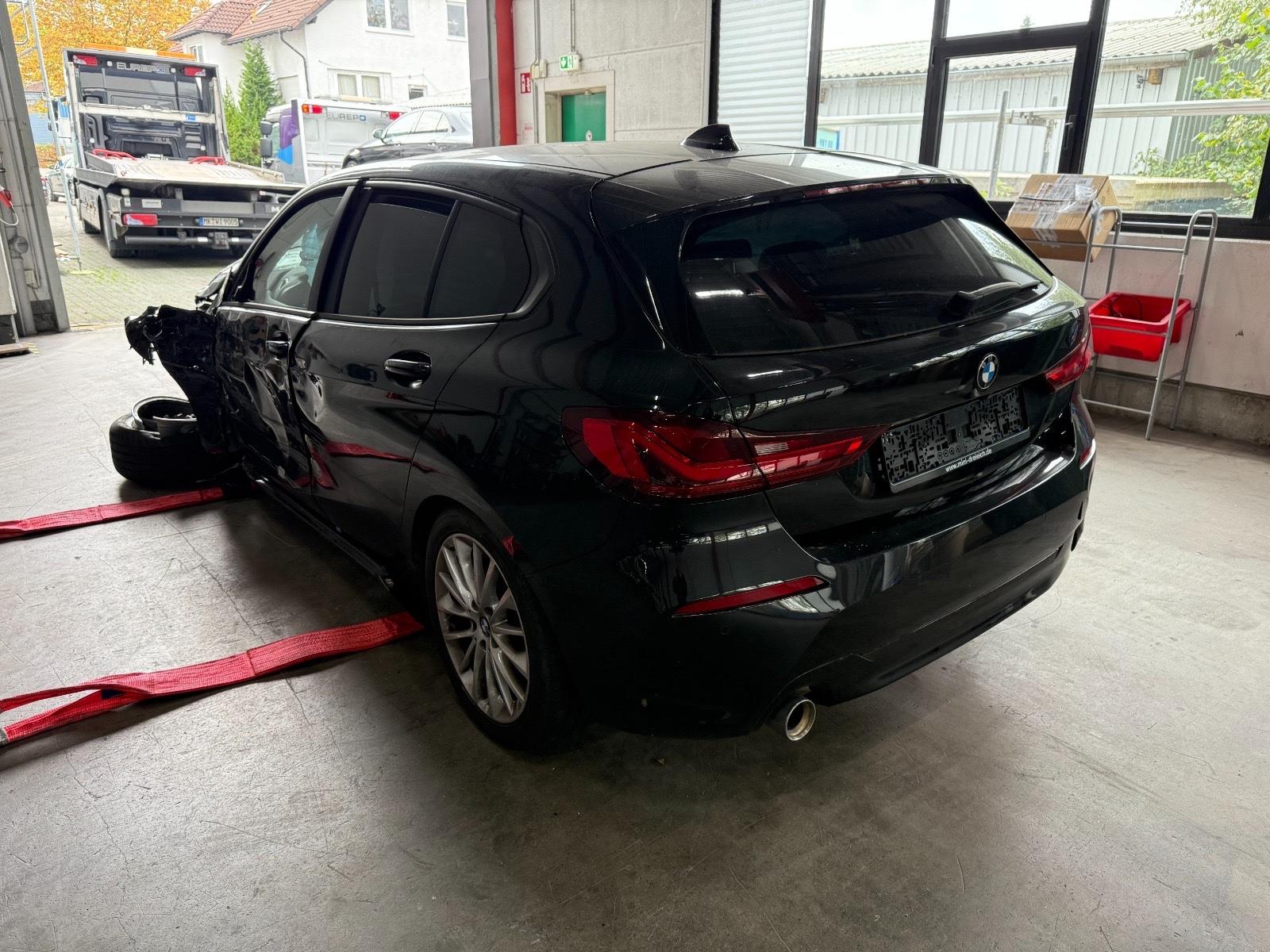 BMW 118 i Advantage