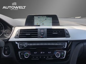 BMW 320 - 12