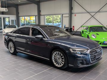 Audi A8 - 5