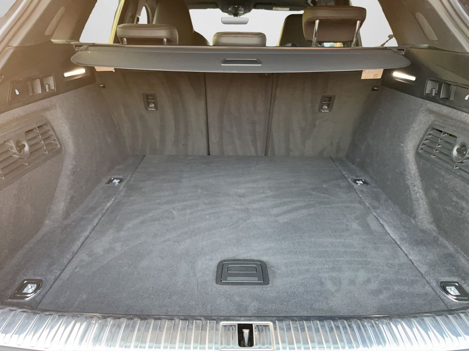 Audi Q8 e-tron - Bild 16