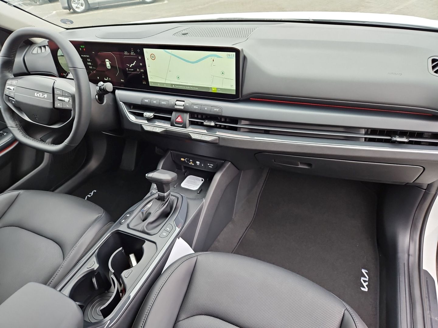 Kia K4 - Bild 23