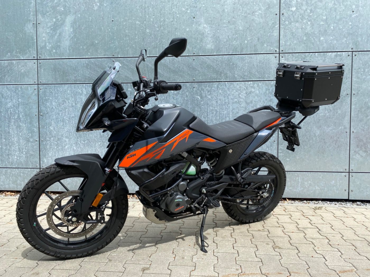 Fahrzeugabbildung KTM 390 Adventure Topcase Sturzbügel