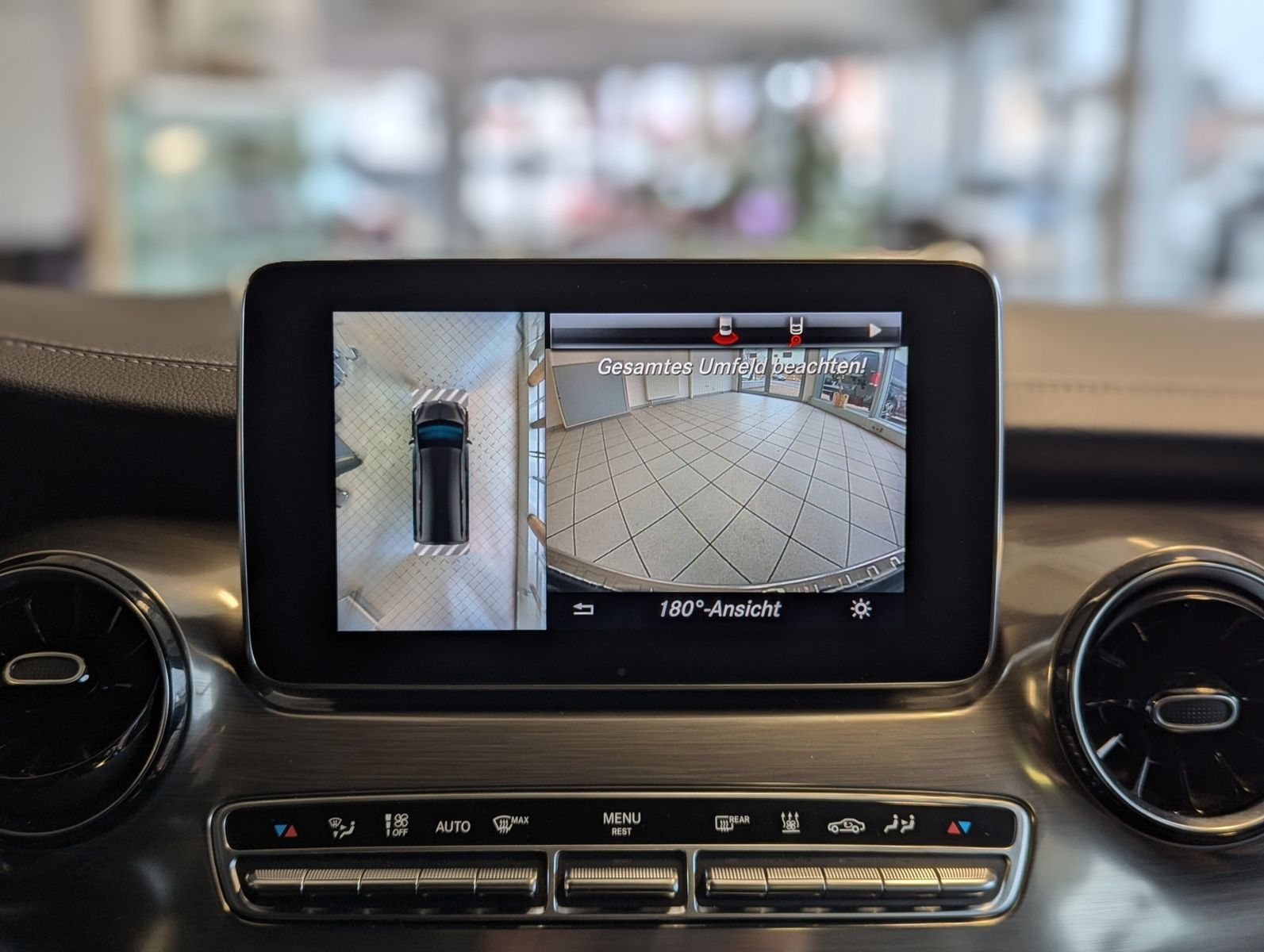 Fahrzeugabbildung Mercedes-Benz V 300 d EXCLUSIVE 4M lang Pano Nappa AHK VOLL 19