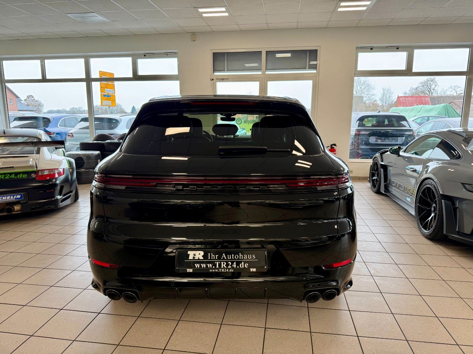 Porsche Cayenne SportDesign/Luftfederung/ACC/HUD/22Zoll foto 4