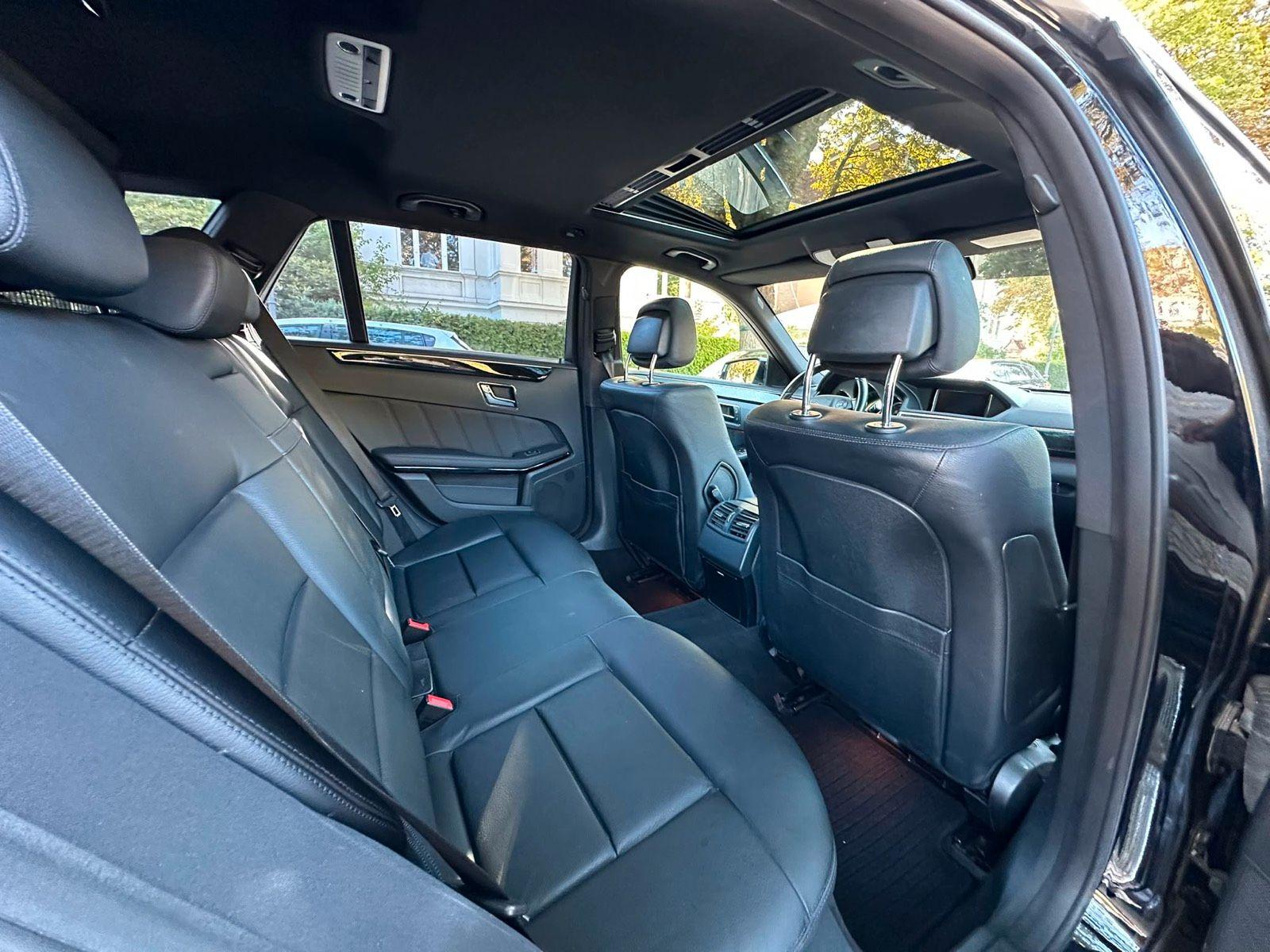 Mercedes-Benz E300 2012 — photo 12
