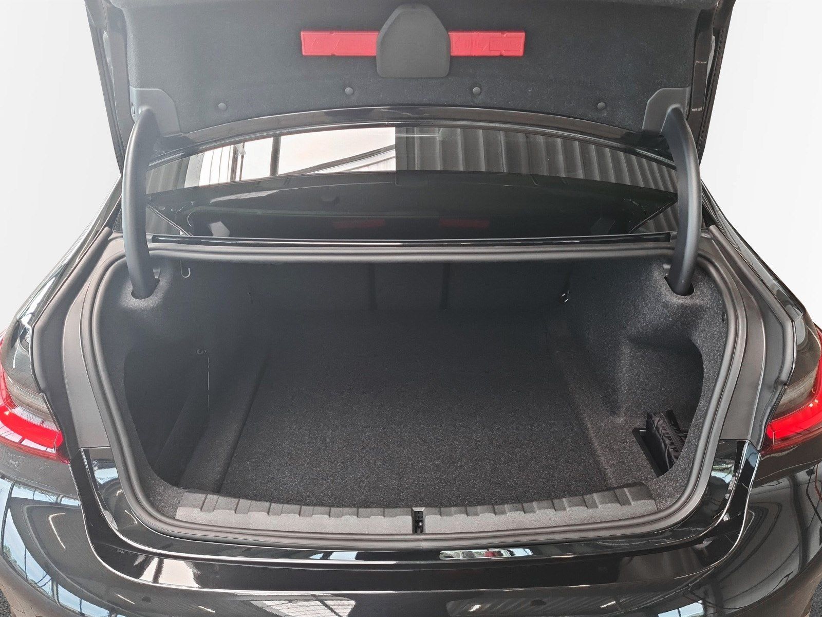 BMW 320 - Bild 13