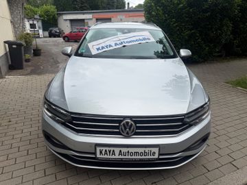 Volkswagen Passat Variant - 2