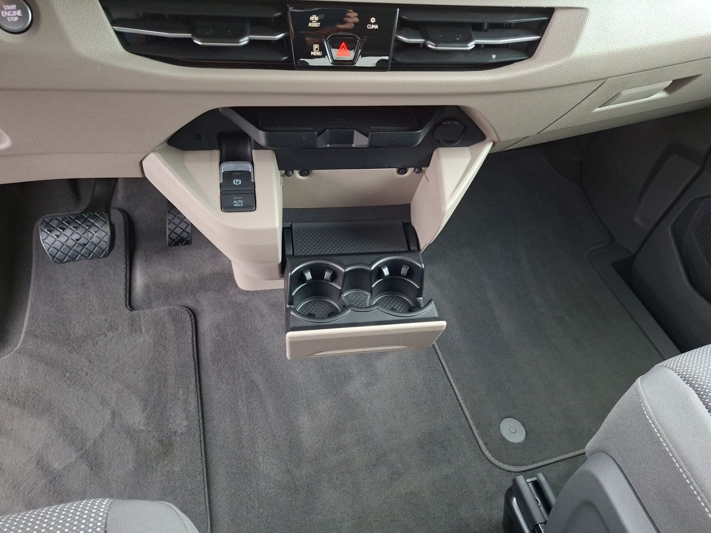 T7 Multivan 2.0 TDI DSG Life *7-Sitze*AHK*NAVI*K