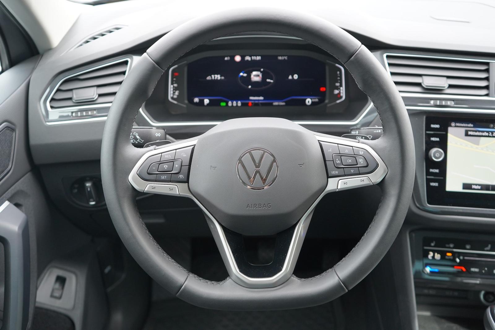 Volkswagen Tiguan 1.5 16V TSI Elegance Standheizung ACC PDC, миниатюра 11