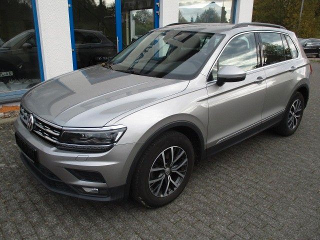 Volkswagen Tiguan Comfortline 1.4 TSI   ACC  LED  AHK