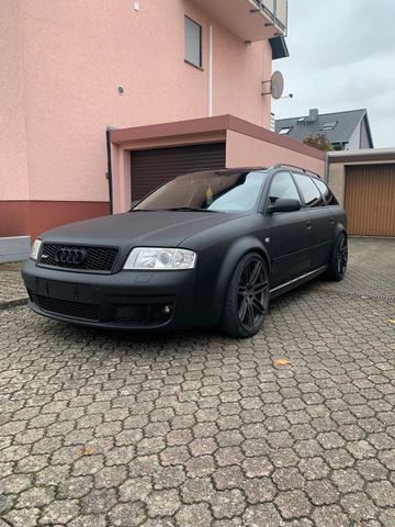 Audi A6 Avant RS6