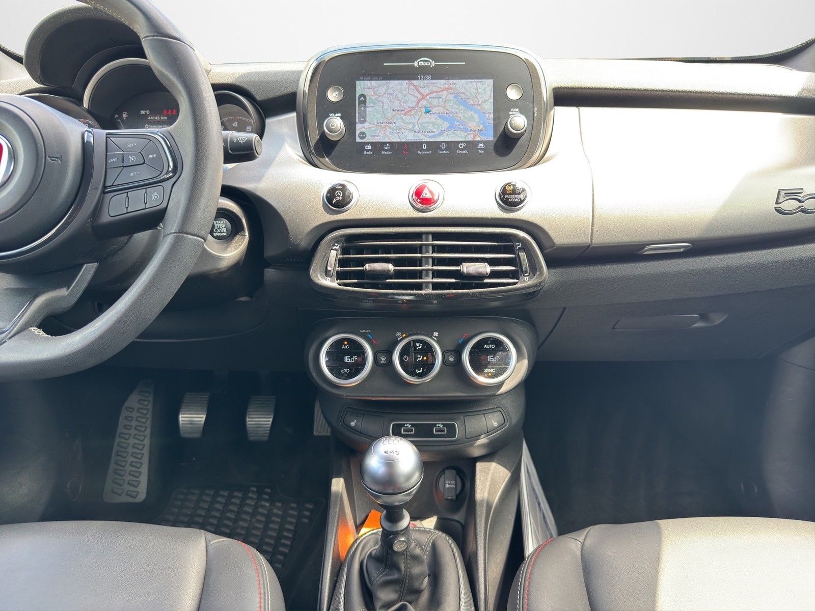 FIAT 500X 1.0 GSE Sport KLIMAAUTOMATIK / SITZHEIZUNG - Image 14