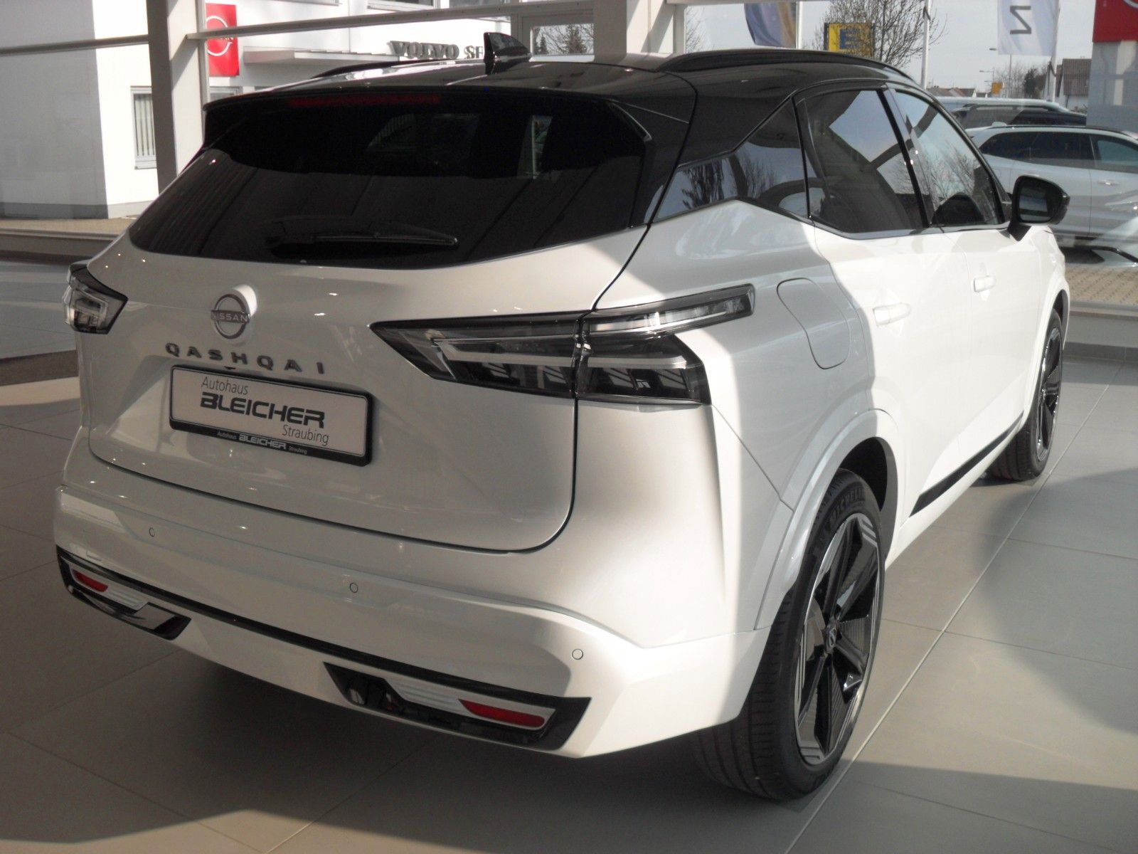 Fahrzeugabbildung Nissan Qashqai N-Design | HeadUp | Panora. | 360°