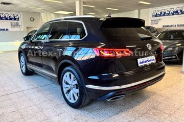 Volkswagen Touareg - 7