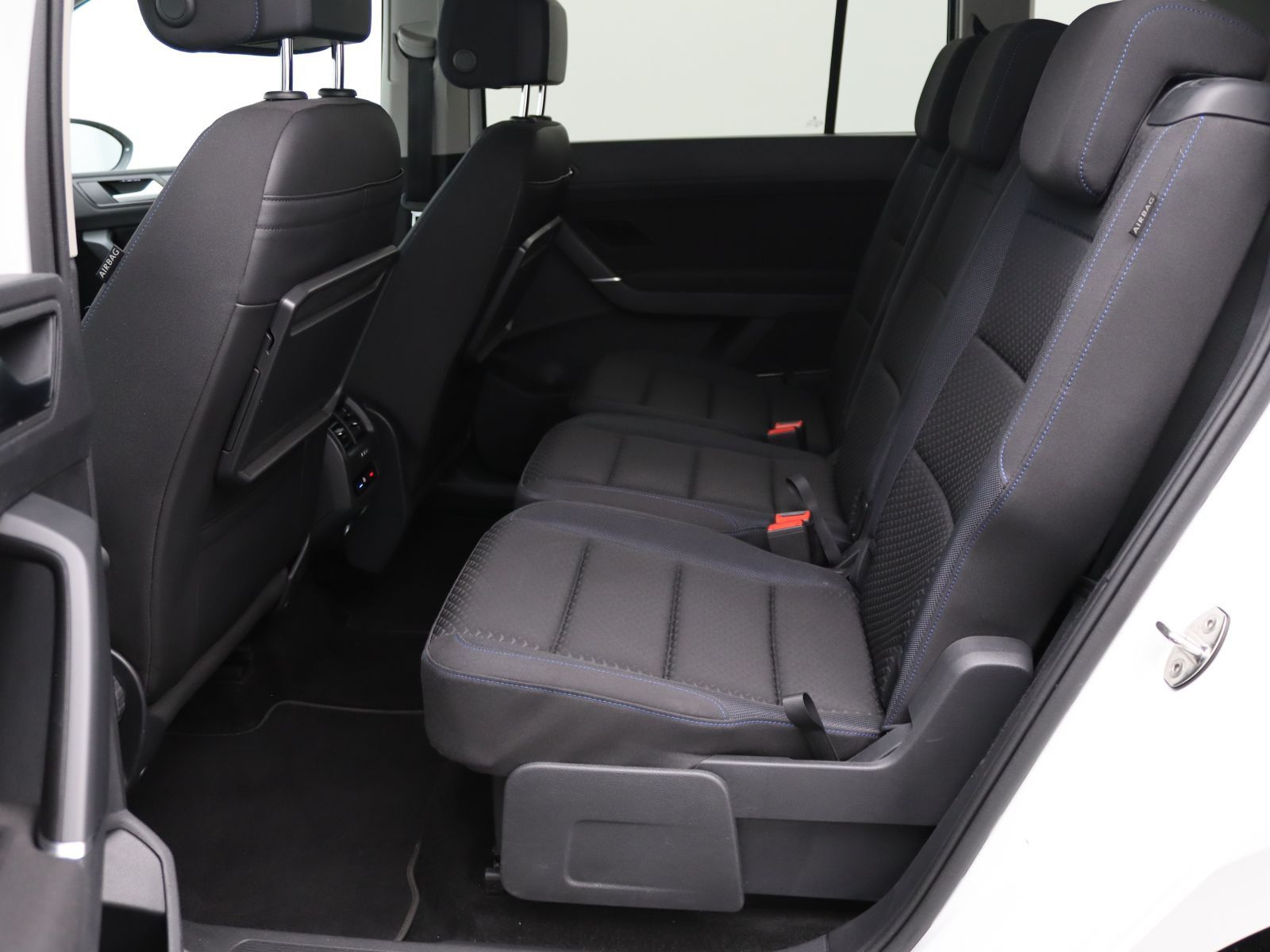 Volkswagen Touran - Bild 16