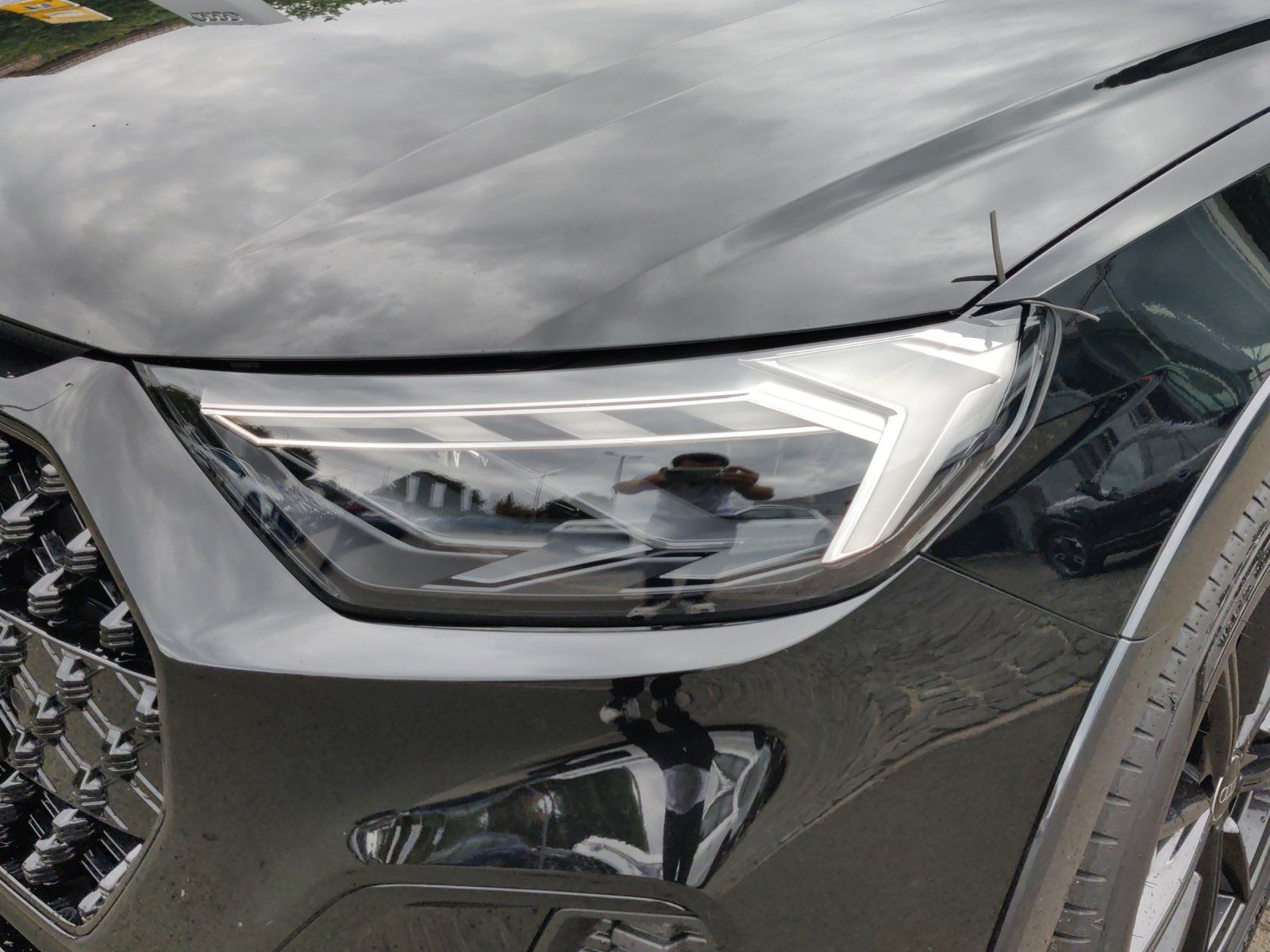 Fahrzeugabbildung Audi A1 allstreet 35 TFSI Kamera,LED,Navi,PDC,SHZ,LM