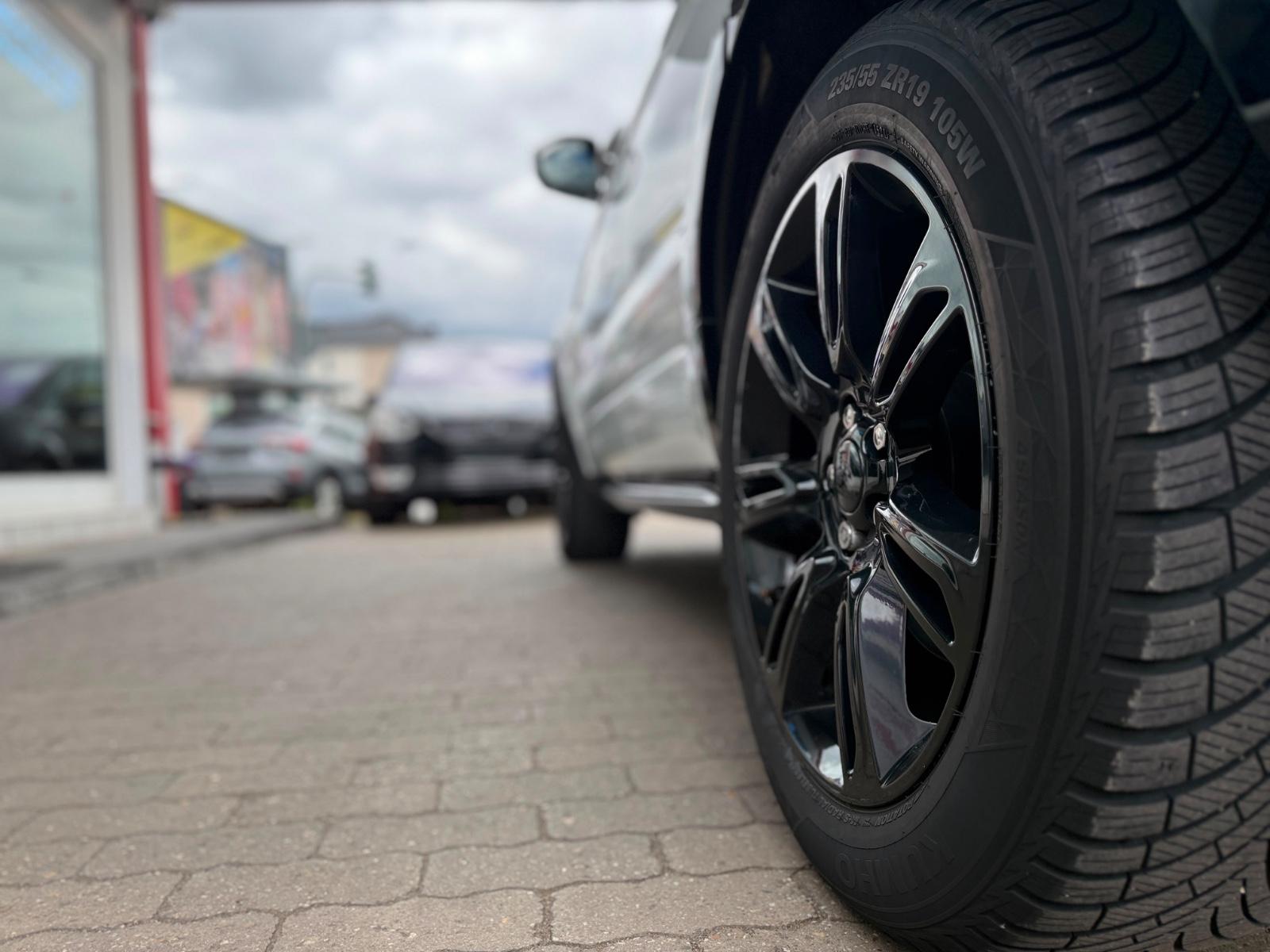 Land Rover Range Rover Evoque HSE Dynamic NAVI/XENON/LEDER