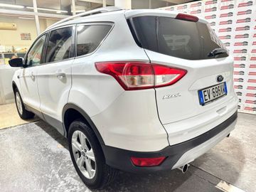 Ford Kuga - 5