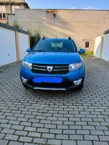 Dacia Sandero Stepway Disel 1,5  TOP Zustand - Dacia Sandero mit Diesel-Antrieb: 1.5