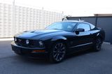 Ford Mustang GT V8 - Ford Mustang aus 2005: Coupé