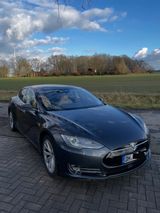 Tesla Model S 85D - Vollausstattung - Tesla Gebrauchtwagen Bremen
