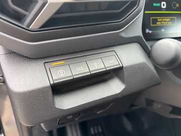 Dacia Duster hybrid 155 Journey