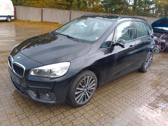 BMW 218 Baureihe 2 Active Tourer 218 d Advantage